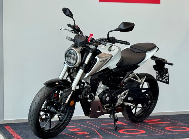 Honda CB 125 R