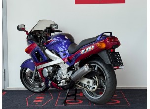 Kawasaki ZZ - R 600 Individual