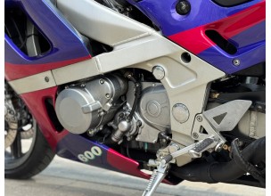 Kawasaki ZZ - R 600 Individual