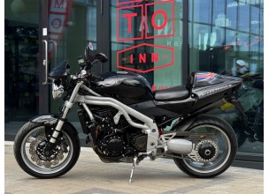 Triumph Speed Triple 955i