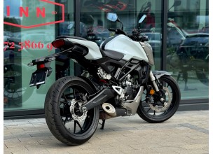Honda CB 125 R