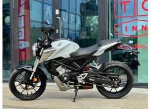 Honda CB 125 R