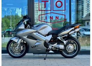 Honda VFR 800