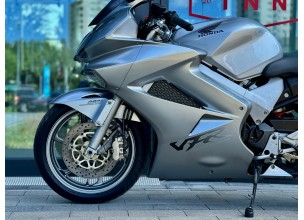 Honda VFR 800