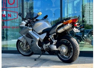 Honda VFR 800