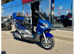 Piaggio X9 