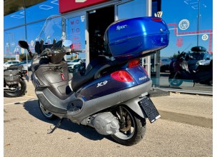 Piaggio X9 