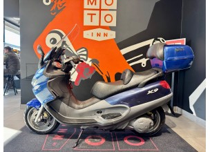 Piaggio X9 