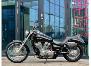 Honda Shadow 750 VT