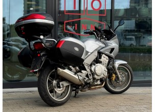 Honda CBF 1000