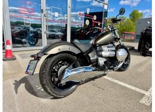 BMW R 18
