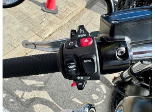 BMW R 18