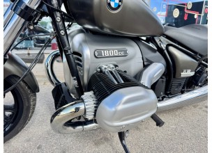 BMW R 18