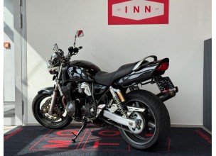 Suzuki GSX 750 Inazuma