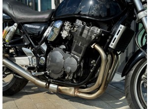 Suzuki GSX 750 Inazuma