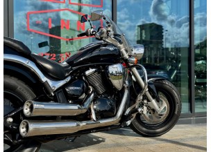 Suzuki VZ 800 Intruder