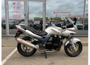 Kawasaki ZR 750