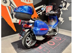 Piaggio Beverly 125