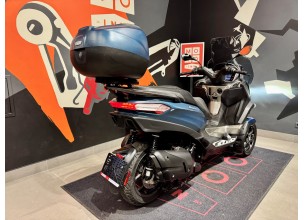 Piaggio MP3 530