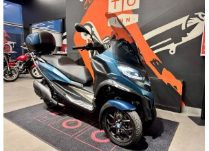 Piaggio MP3 530