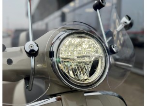 ﻿﻿﻿Piaggio Vespa GTS 300