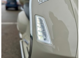 ﻿﻿﻿Piaggio Vespa GTS 300