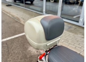 ﻿﻿﻿Piaggio Vespa GTS 300