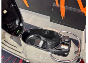 ﻿﻿﻿Piaggio Vespa GTS 300