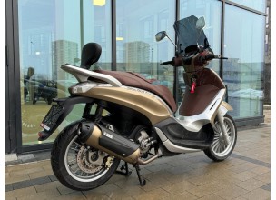 Piaggio BEVERLY 300