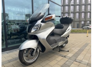 Suzuki Burgman 650