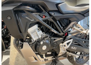 Honda CB125R
