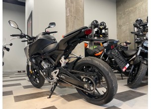 Honda CB125R
