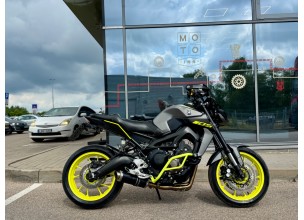 Yamaha MT -09