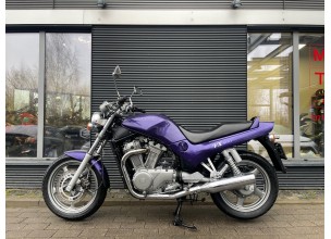Suzuki VX800