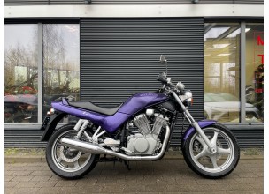 Suzuki VX800