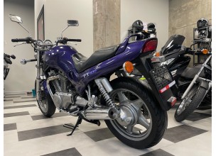 Suzuki VX800